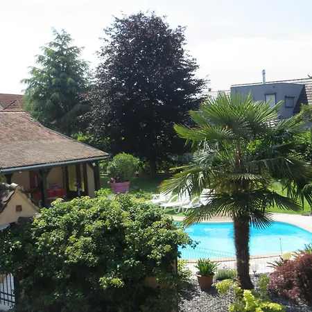 Les Hortensias Pansiyon *