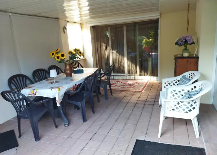 Homestay Les Hortensias *